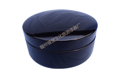 Lacquer round box