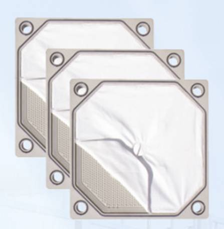 Embedded cloth plate